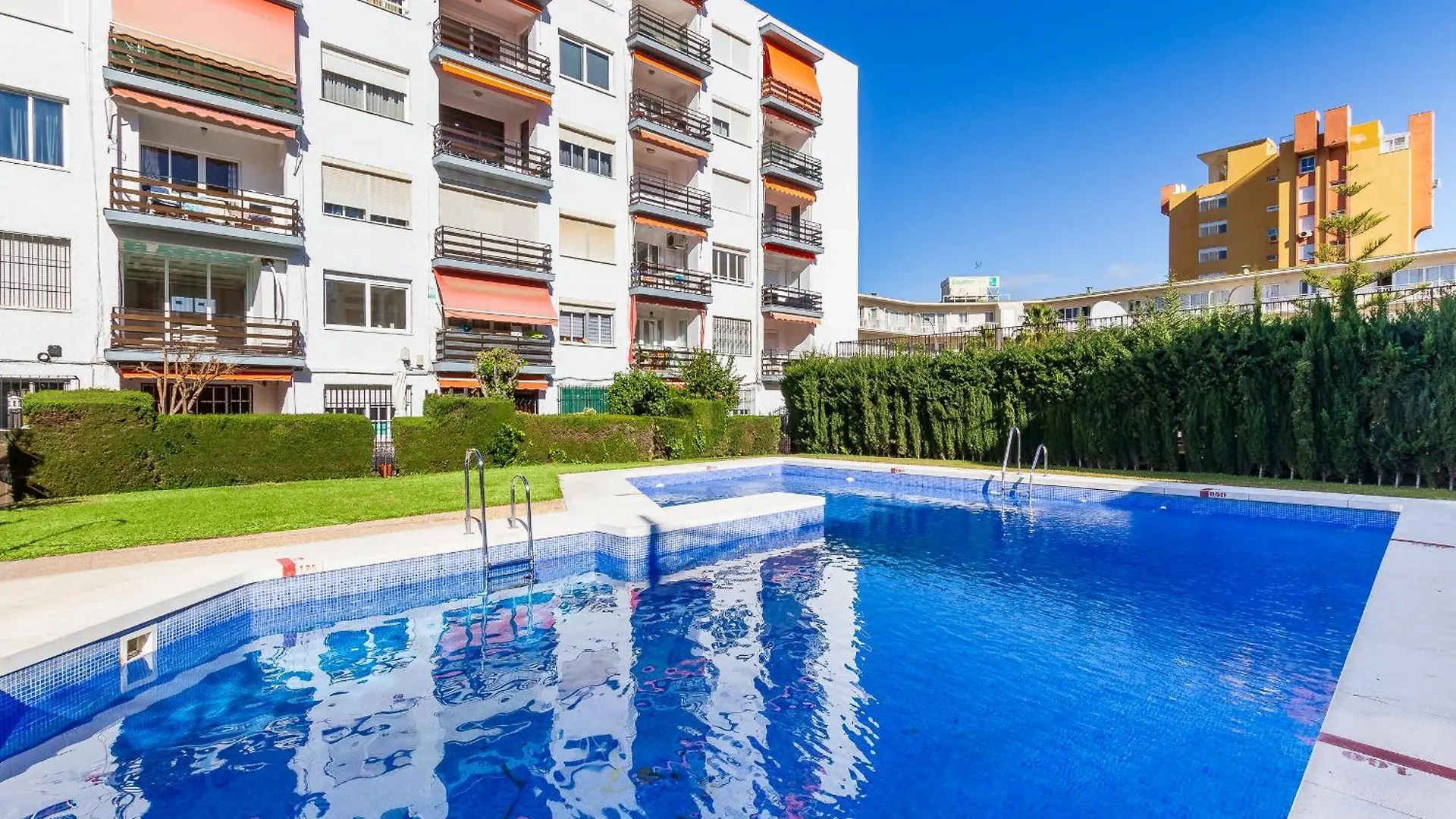 Sol Montemar 10 By Ivi Real Estate Apartment Torremolinos 0*,  Spain
